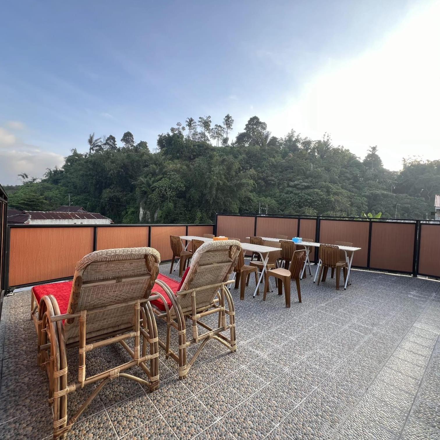 Villa Copenhagen Bukittinggi Extérieur photo